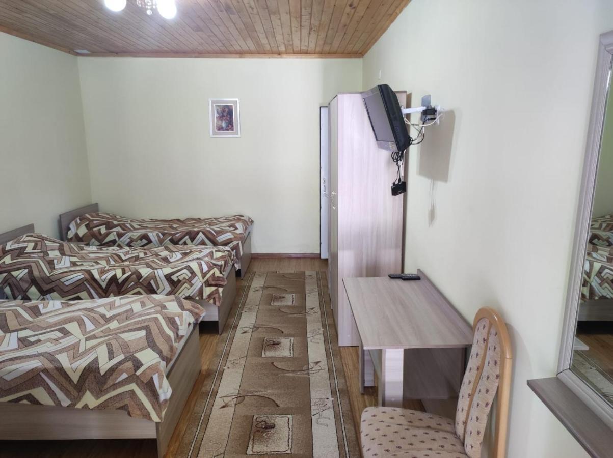 В Гостях На Иссык-Куле Hotel Cholpon-Ata Eksteriør billede