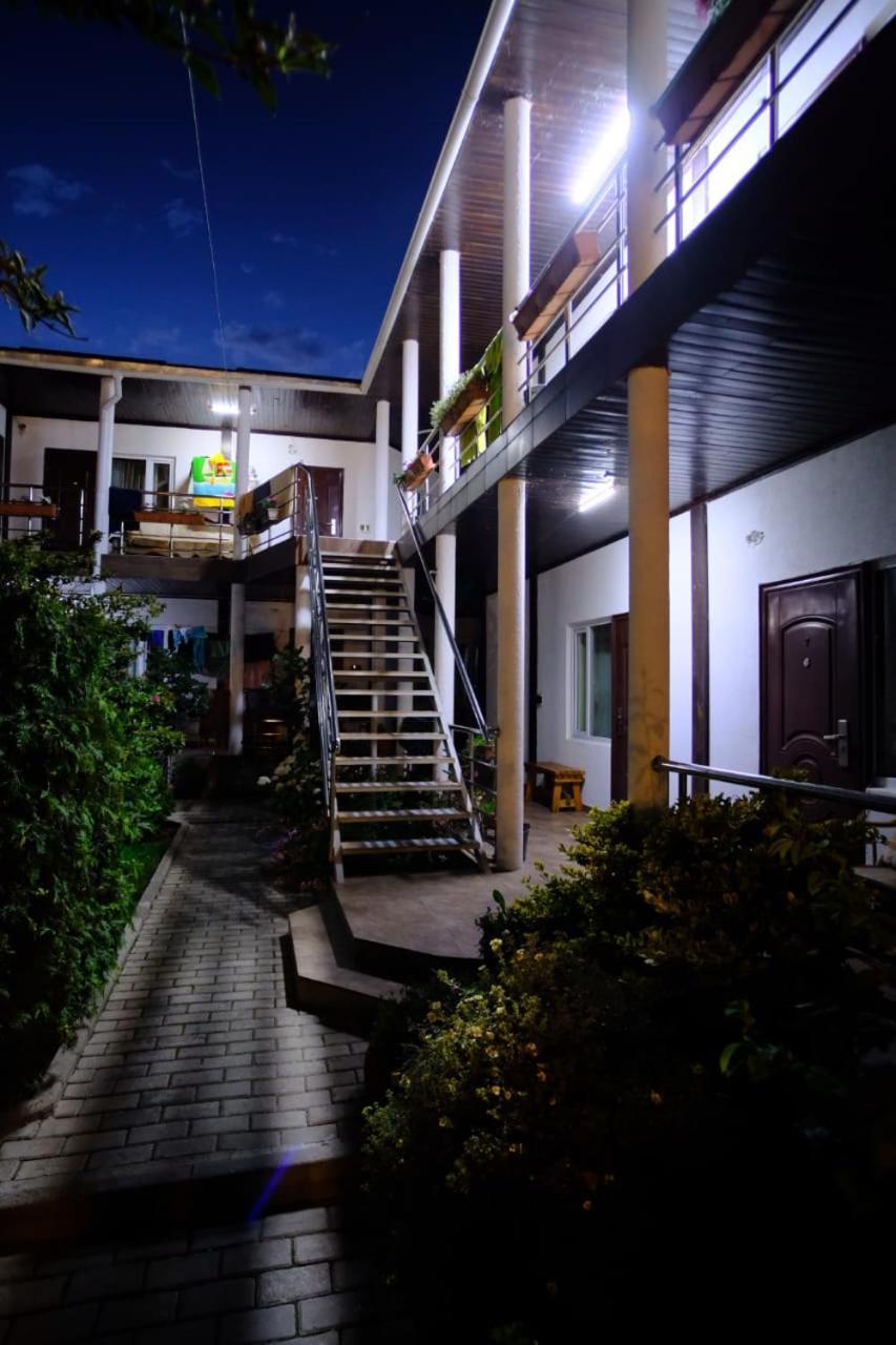 В Гостях На Иссык-Куле Hotel Cholpon-Ata Eksteriør billede